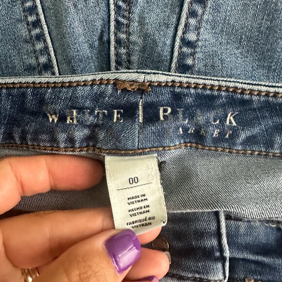 2/$30 White House Black Market Low Rise Girlfriend Jeans 00 #A0598 - Picture 5 of 7